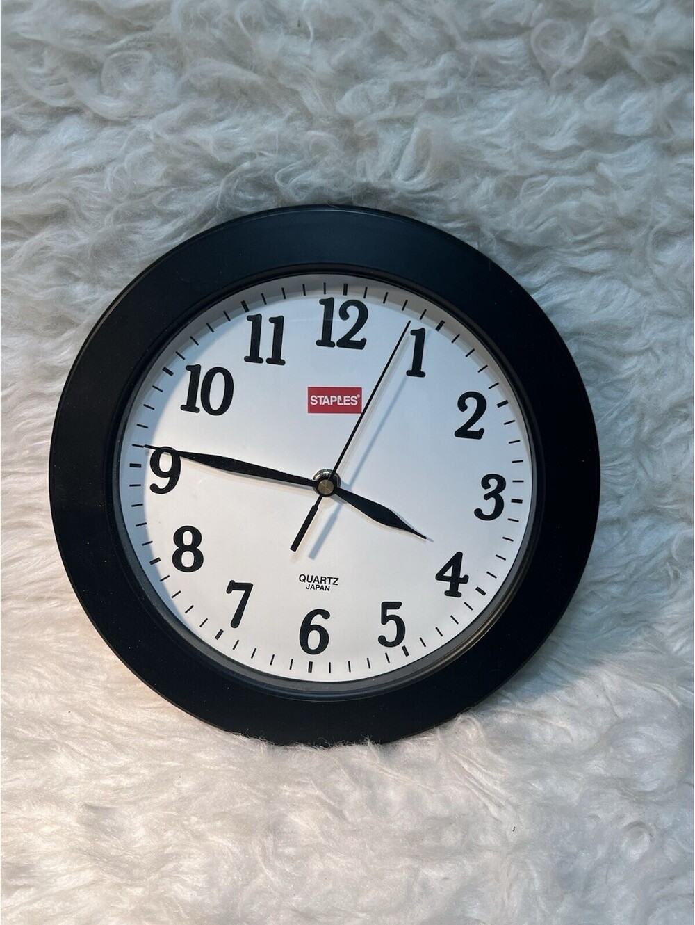 10-inch Staples wall clock *Tested*